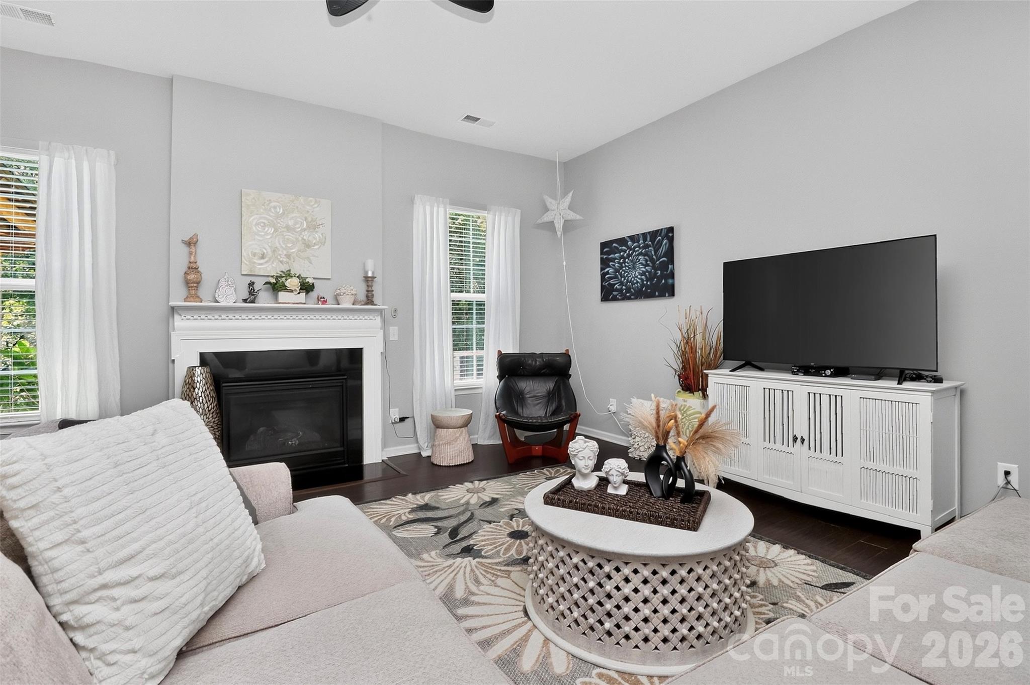 12823 Plumleaf Drive — Charlotte