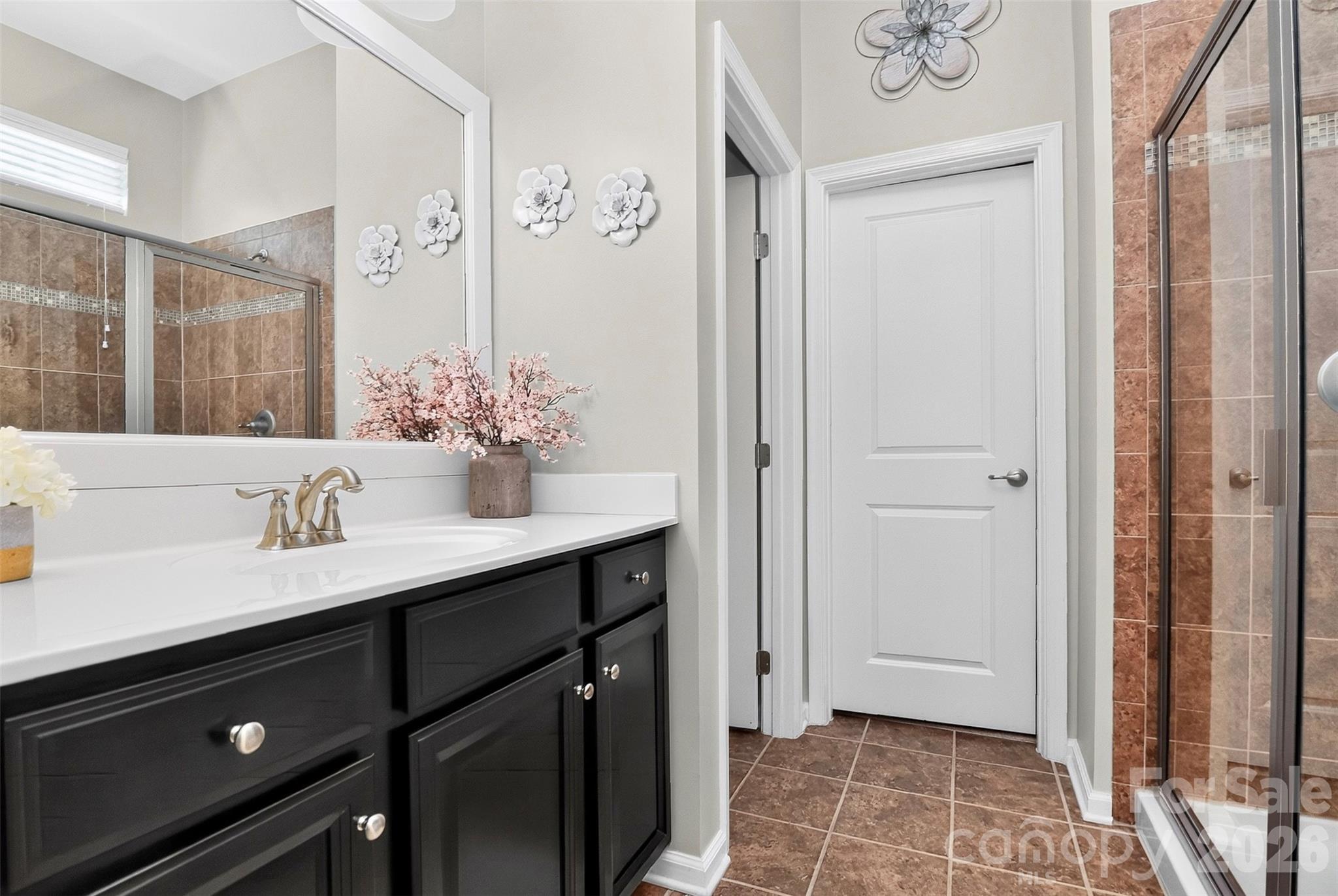 12823 Plumleaf Drive — Charlotte