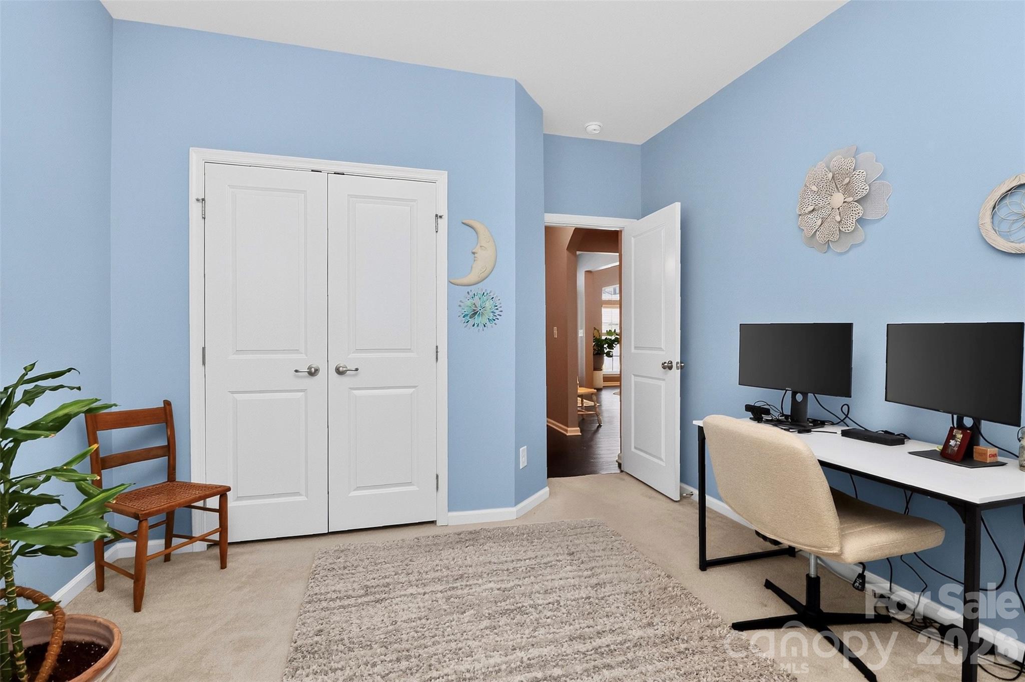 12823 Plumleaf Drive — Charlotte