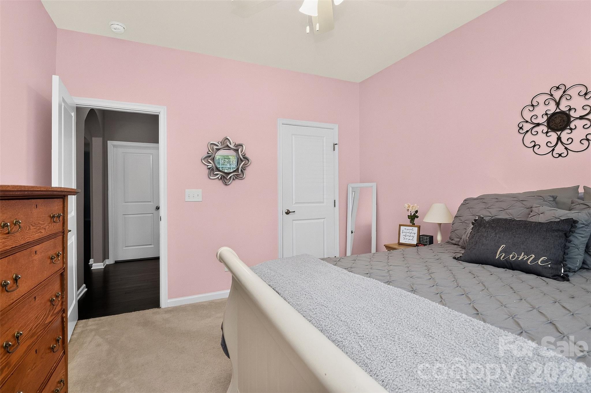 12823 Plumleaf Drive — Charlotte