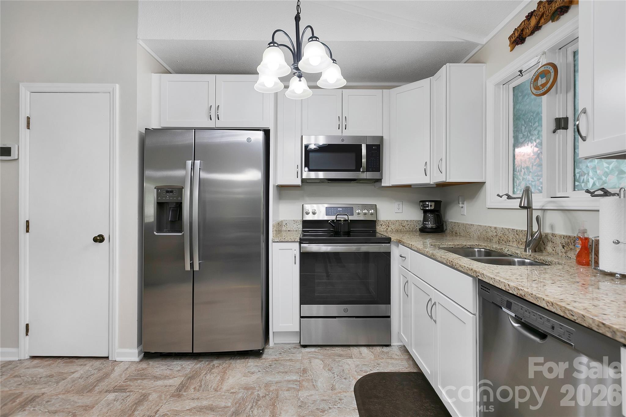 222 Sedi Lane — Brevard