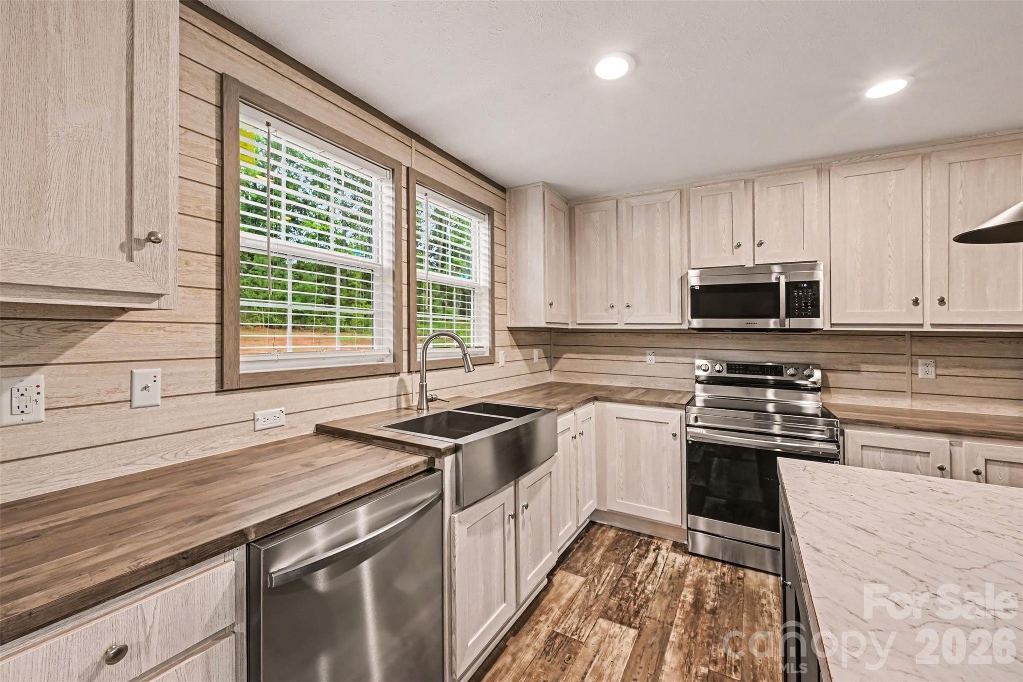 3032 Drake Circle — Shelby
