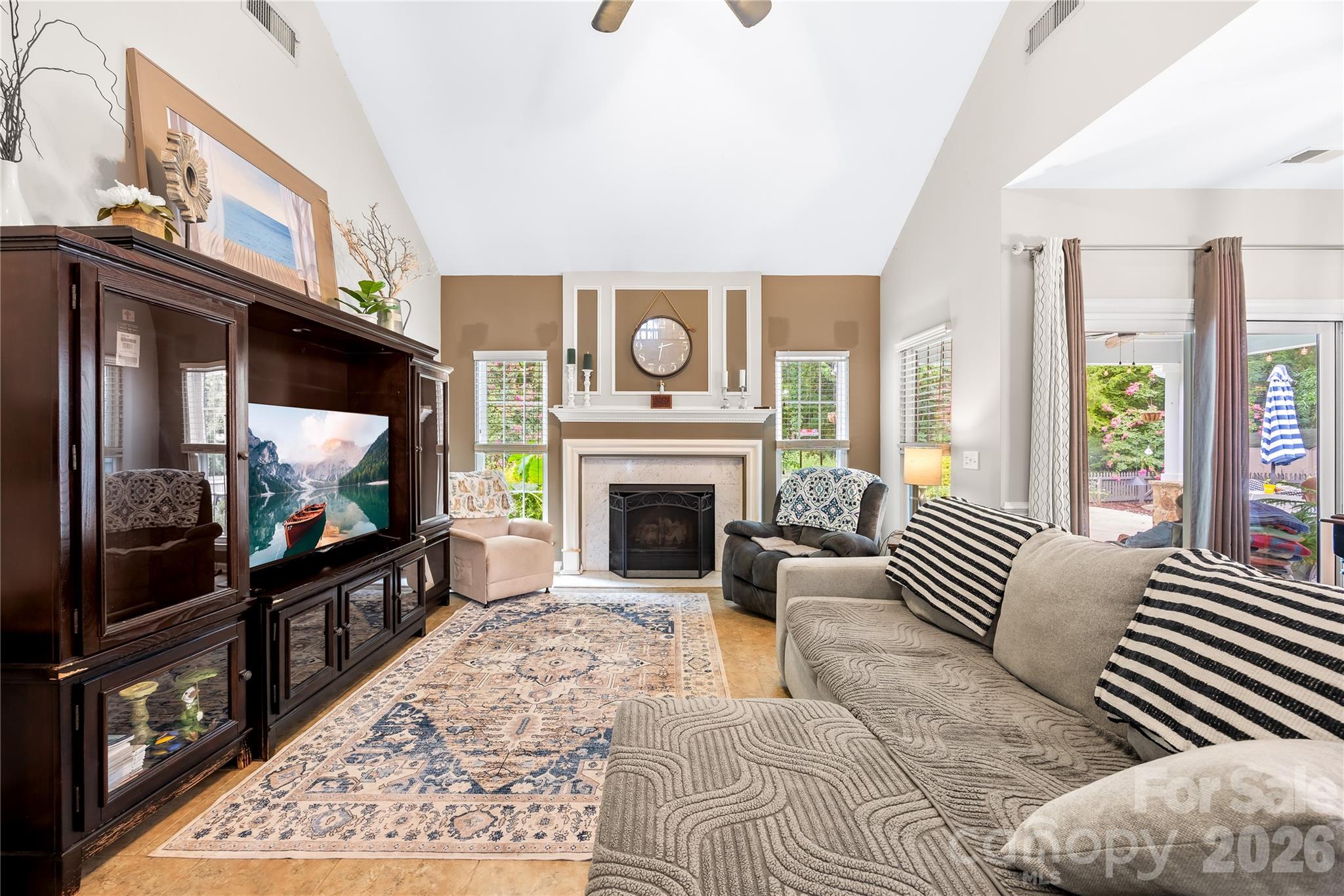 1363 Yorkshire Place NW — Concord