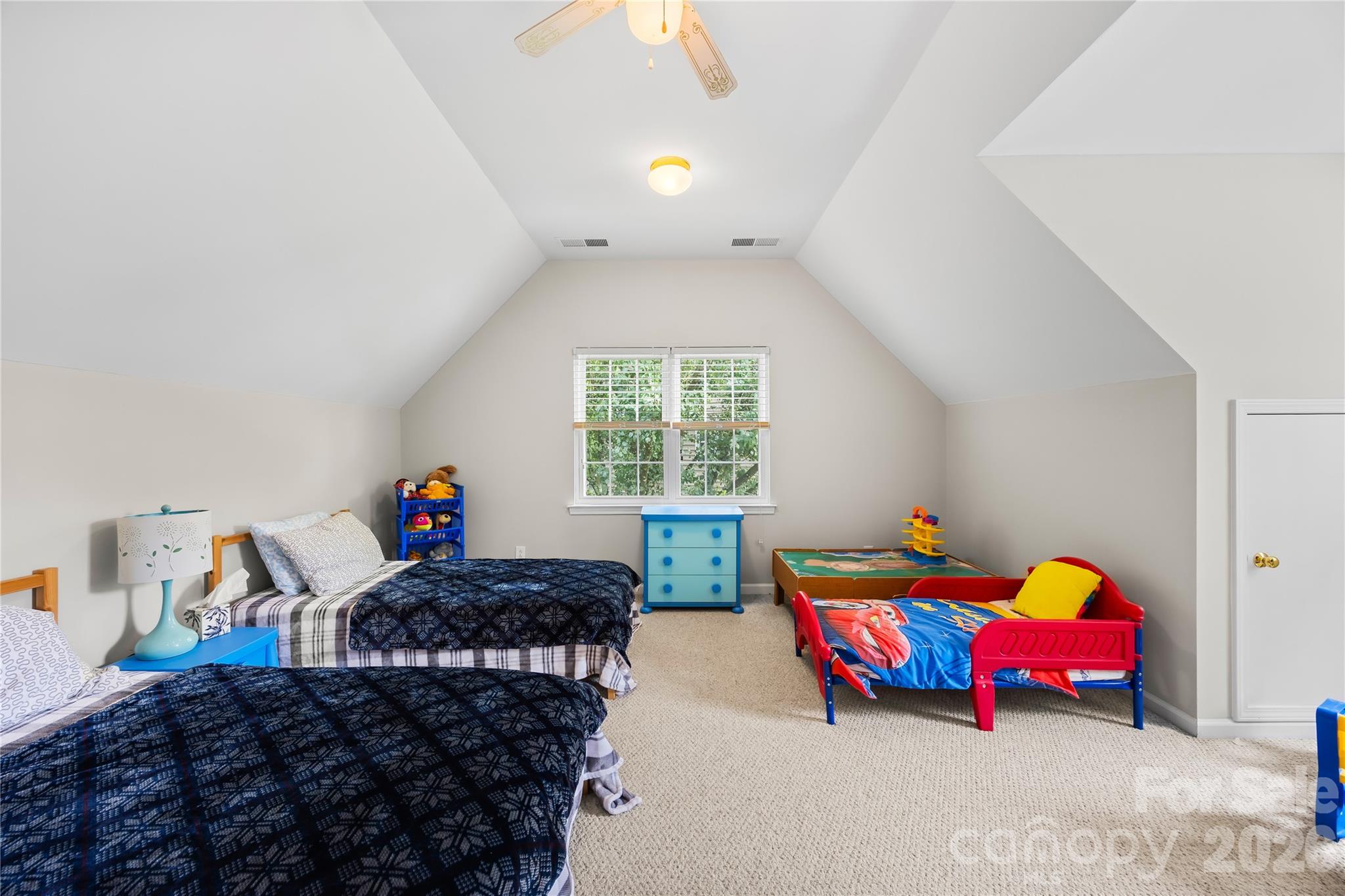 1363 Yorkshire Place NW — Concord