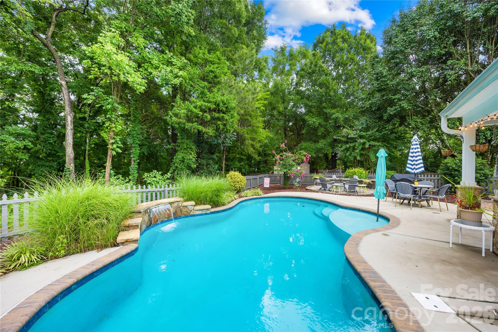 1363 Yorkshire Place NW — Concord