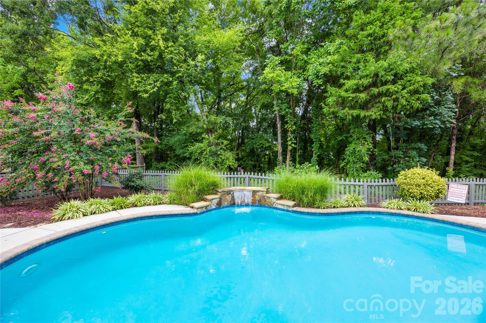 1363 Yorkshire Place NW — Concord