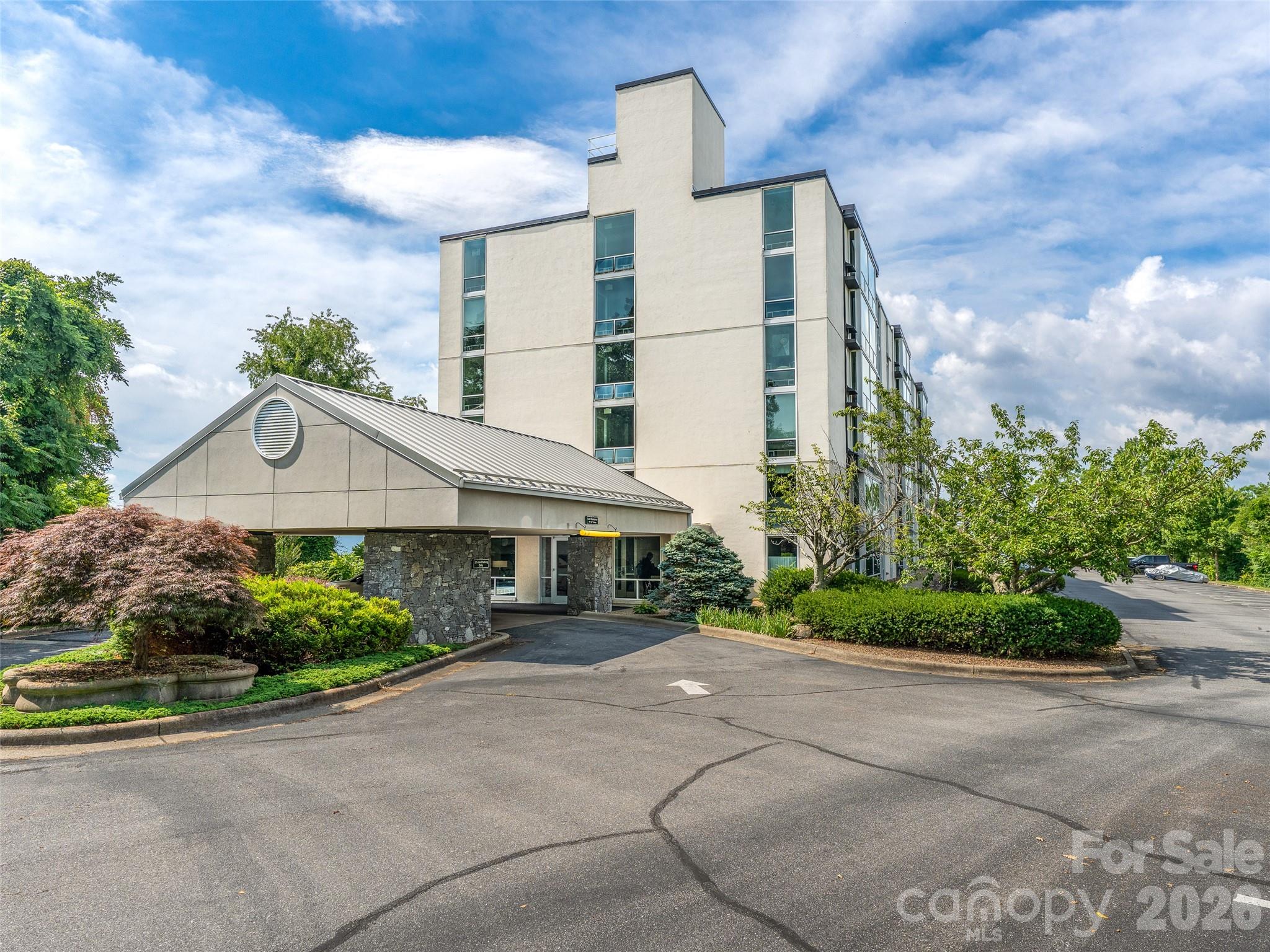 647 Town Mountain Road #309 — Asheville