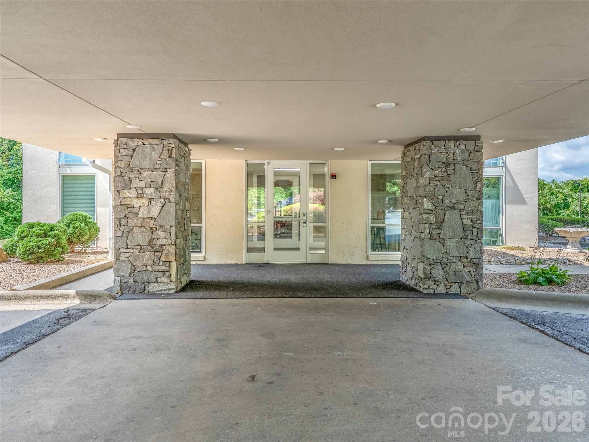 647 Town Mountain Road #309 — Asheville