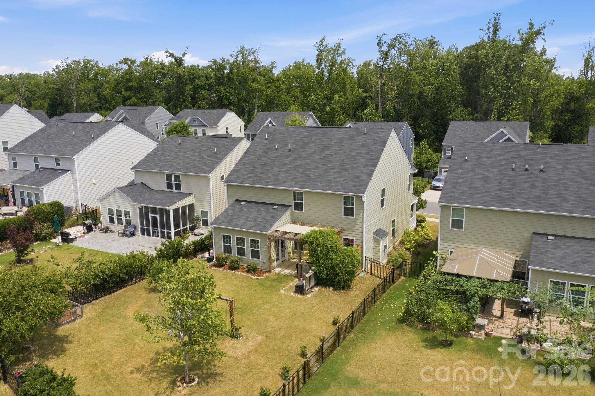 196 Welcombe Street — Mooresville