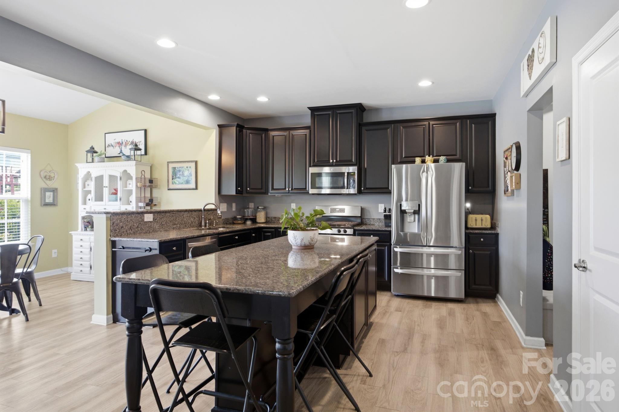196 Welcombe Street — Mooresville