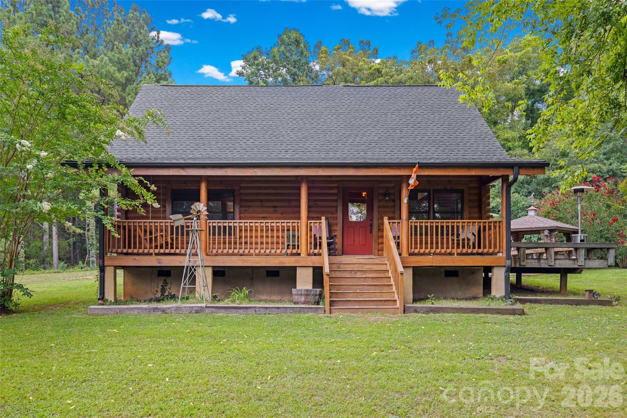 3448 Center Road — Chester