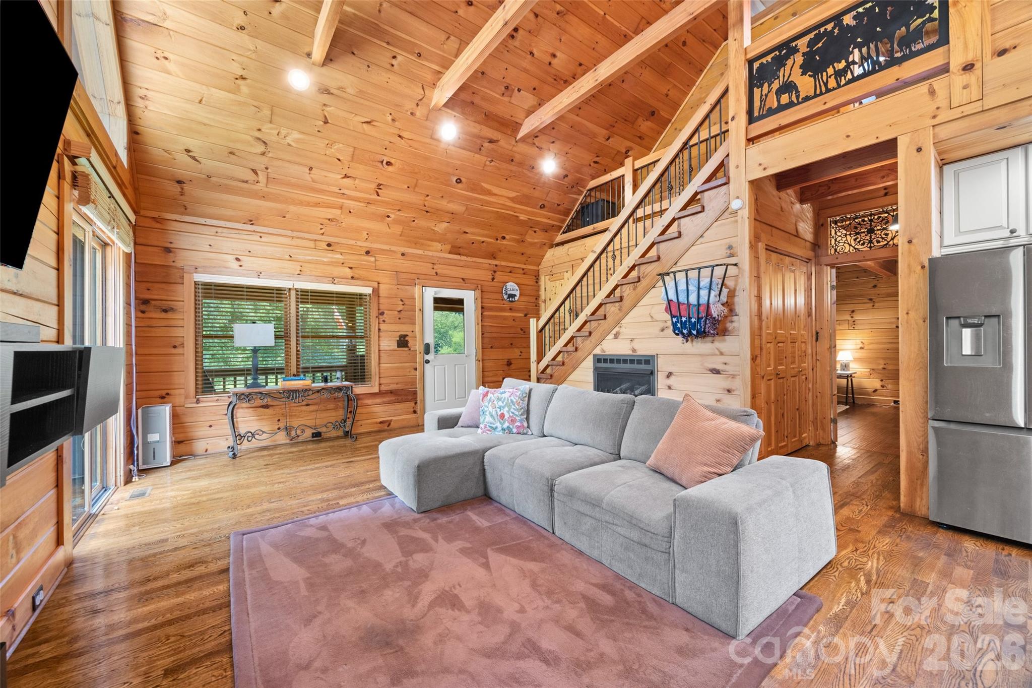 3448 Center Road — Chester