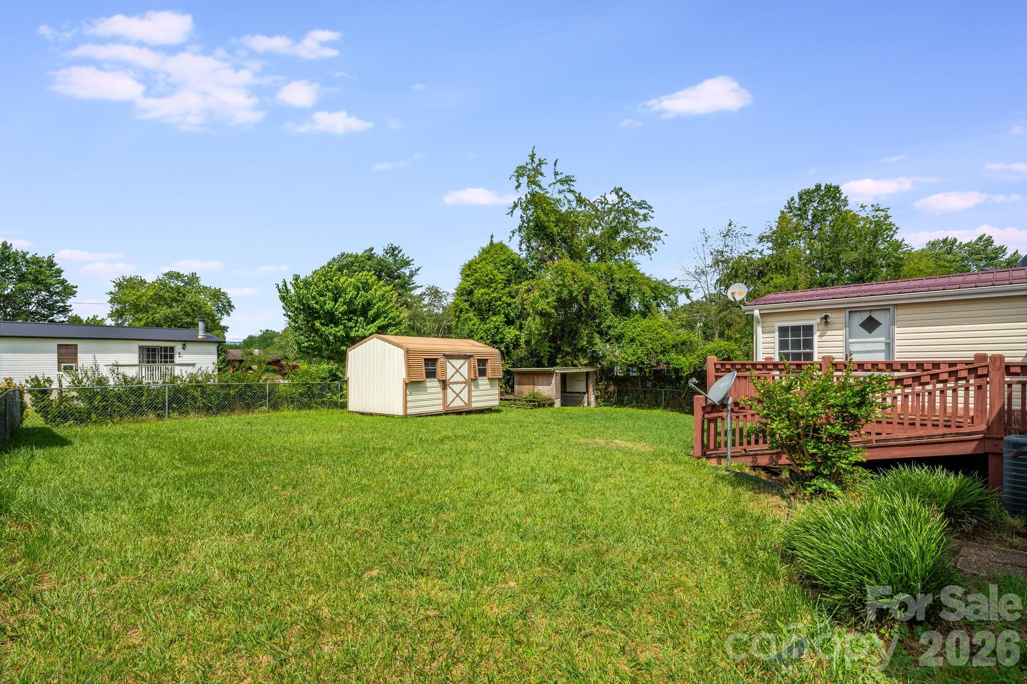 505 Crescent Way — Horse Shoe