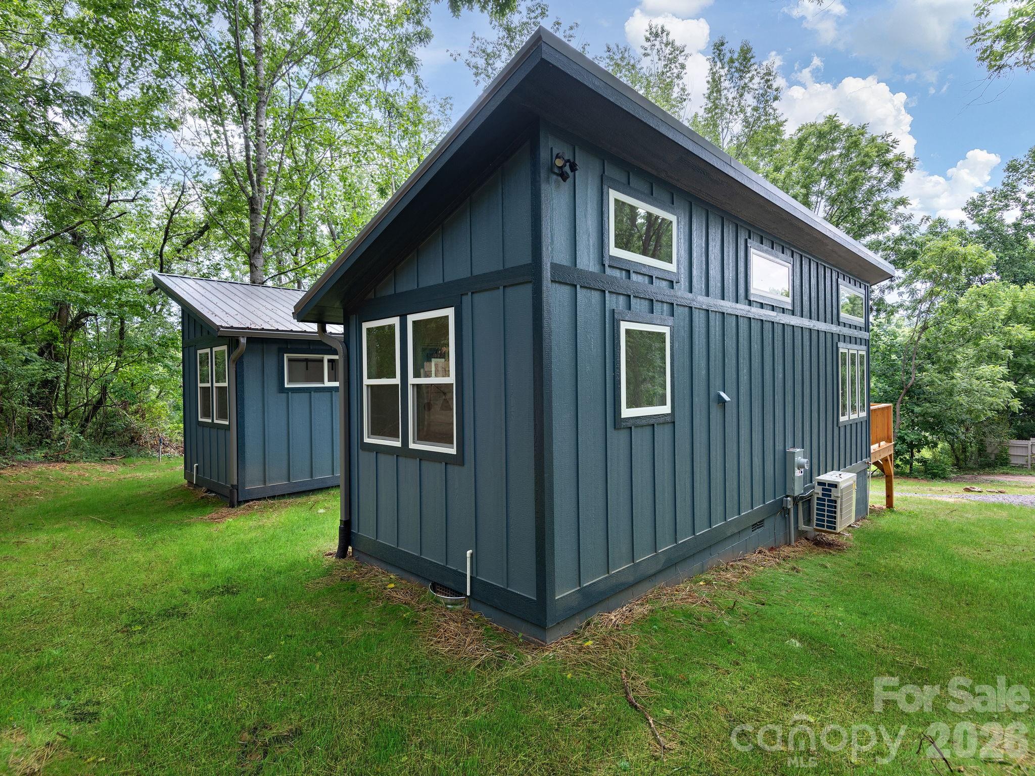 30 Pine Road — Asheville