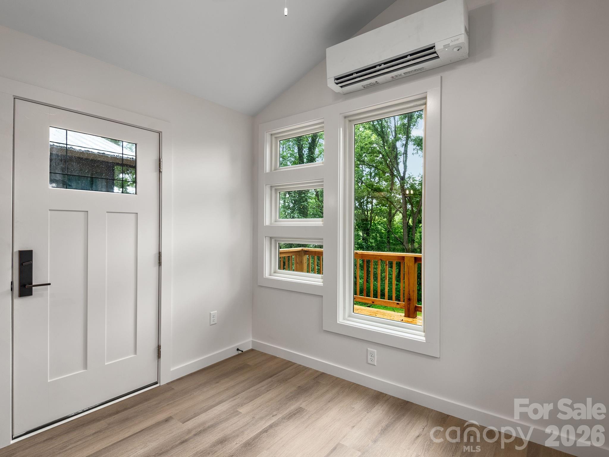 30 Pine Road — Asheville