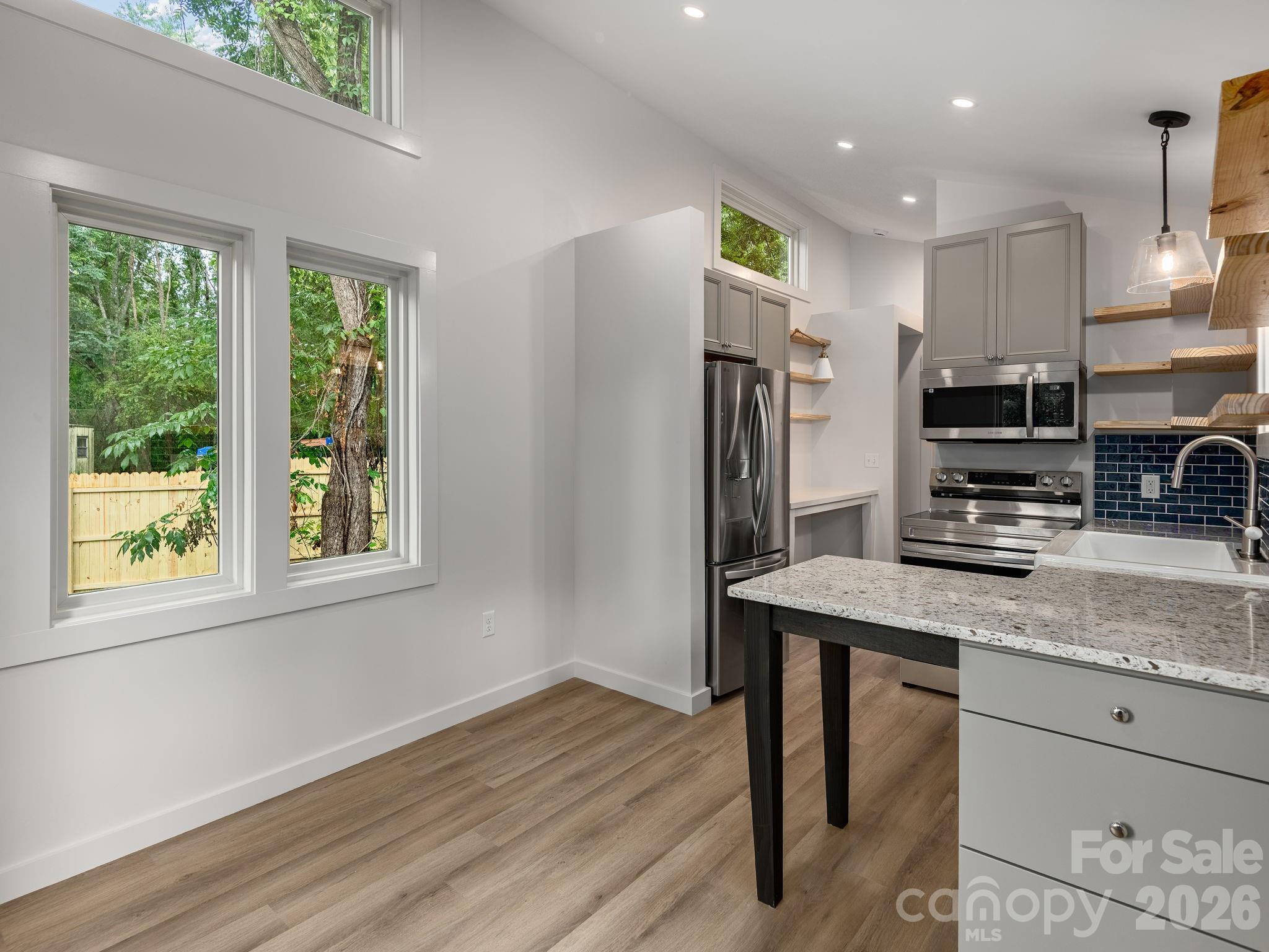 30 Pine Road — Asheville