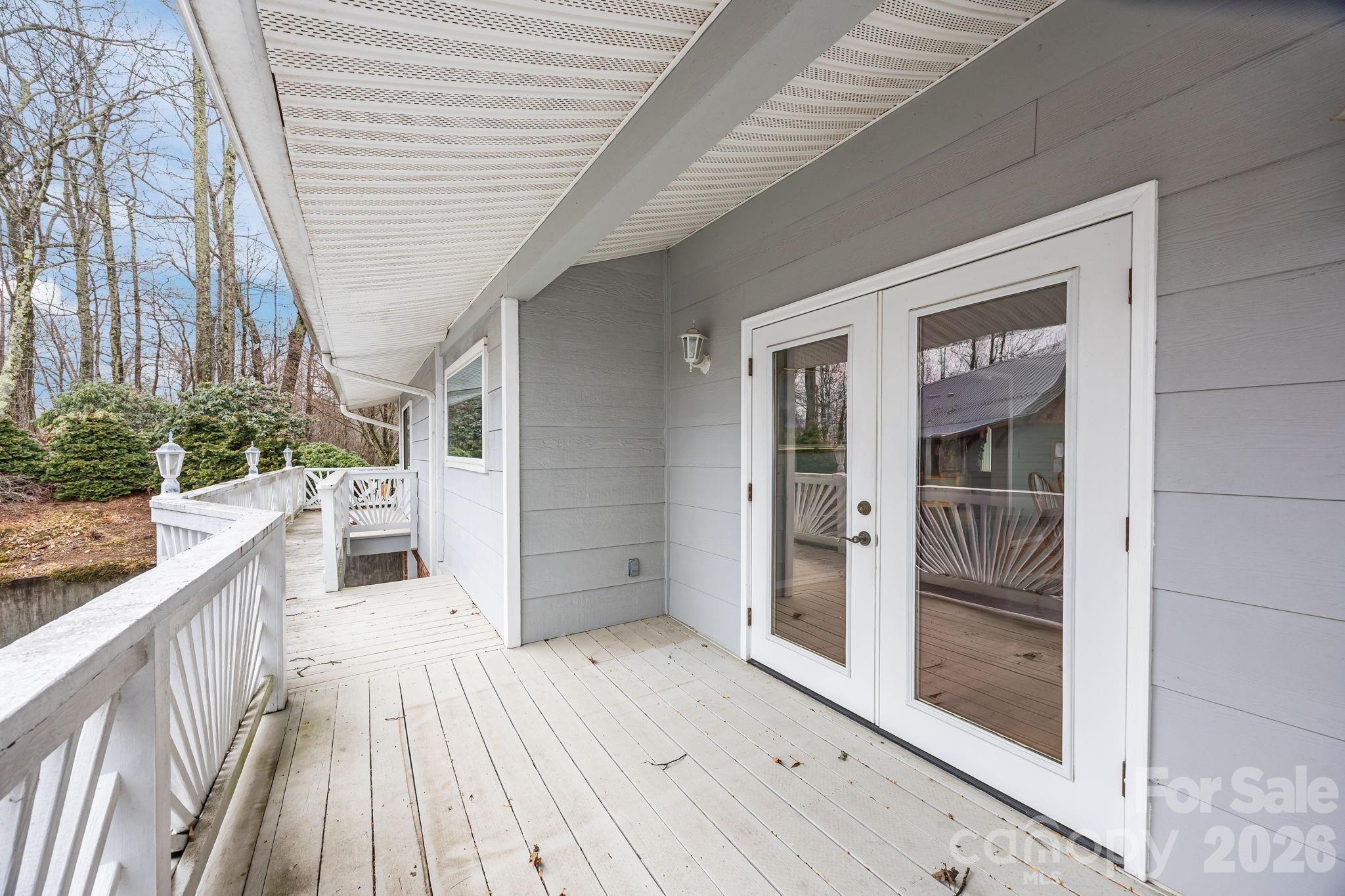 6777 Pinnacle Mountain Road — Zirconia