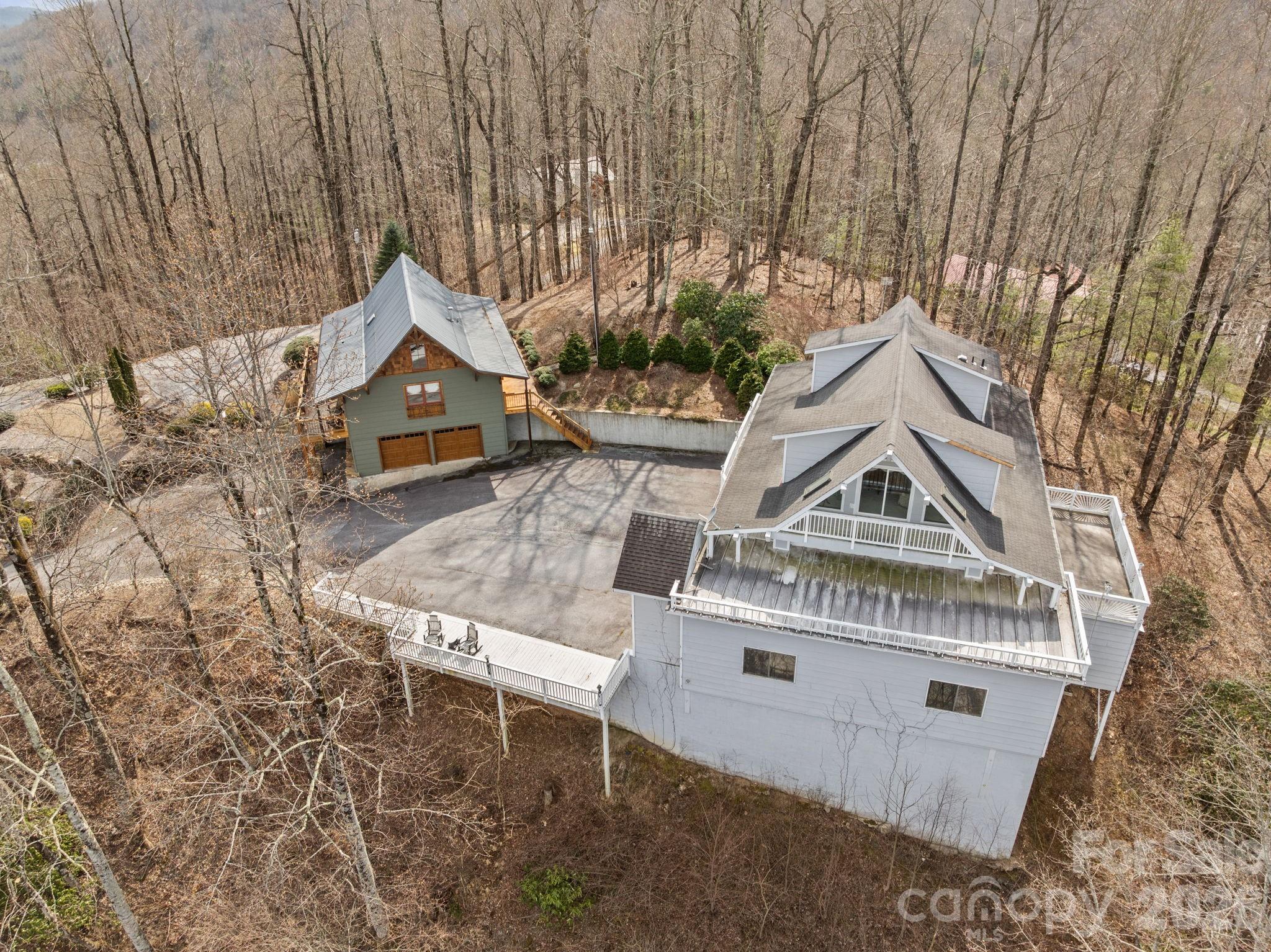 6777 Pinnacle Mountain Road — Zirconia