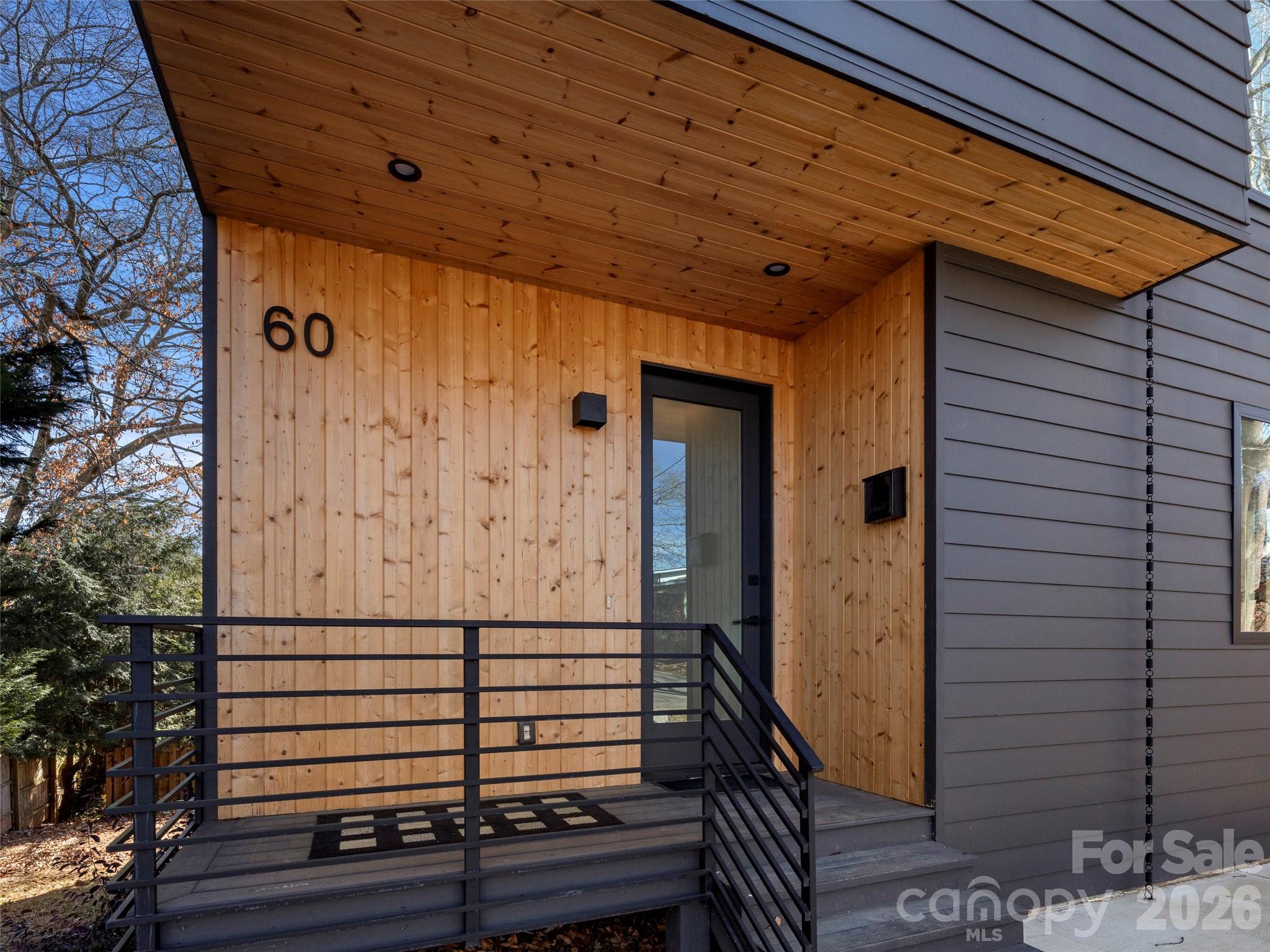 60 Harvard Place — Asheville