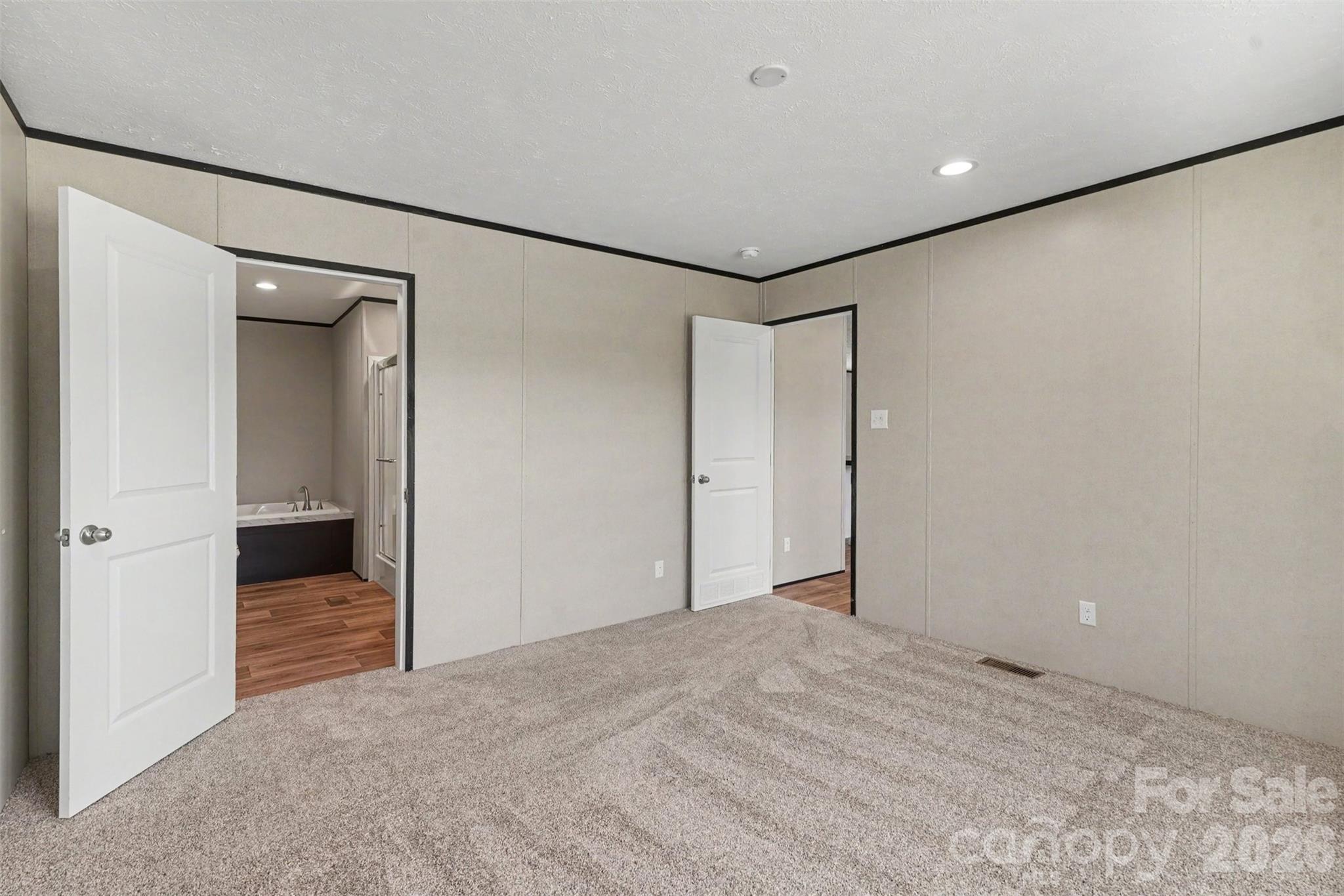 3034 Drake Circle — Shelby