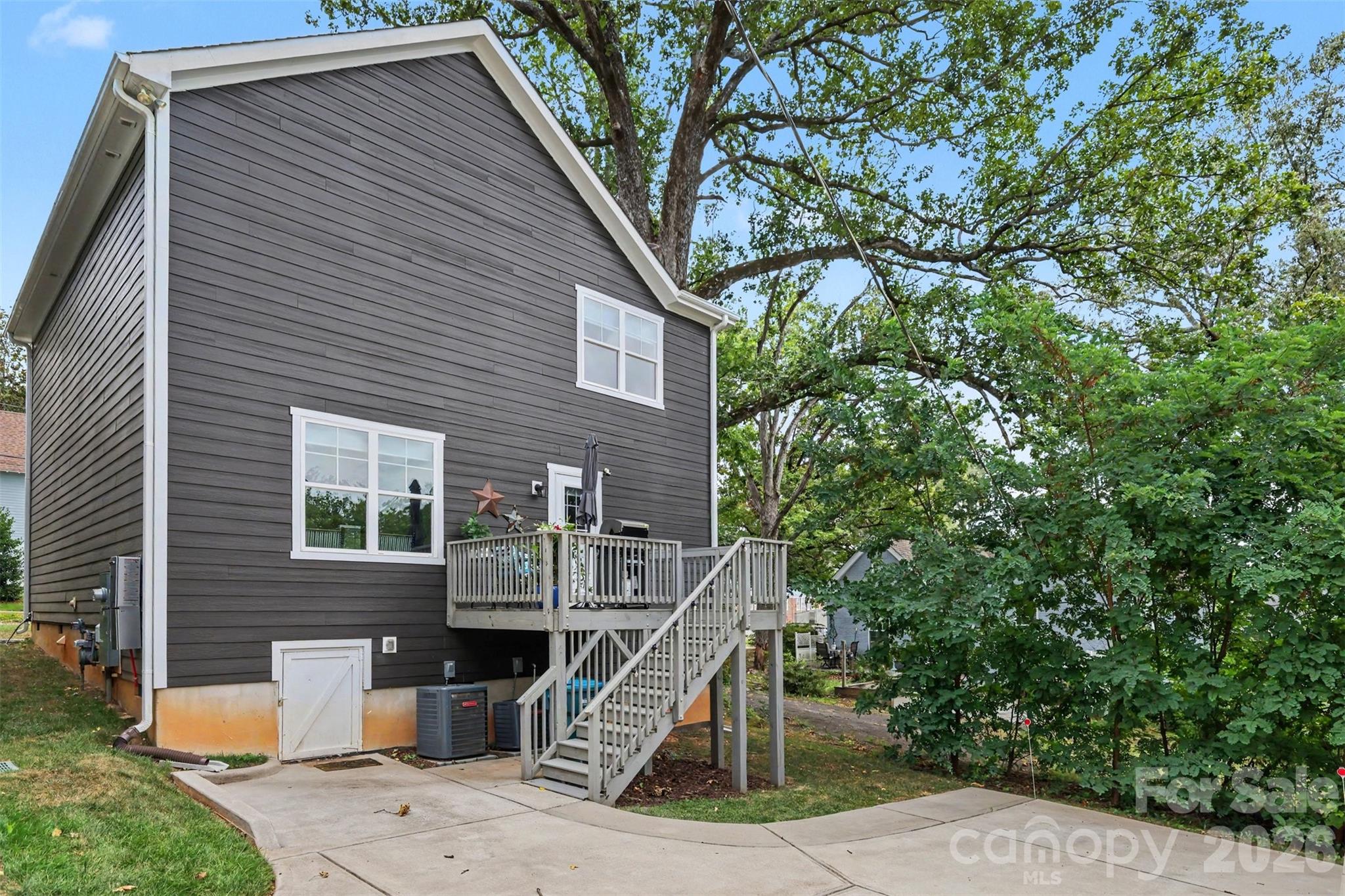 517 Brevard Street — Waxhaw