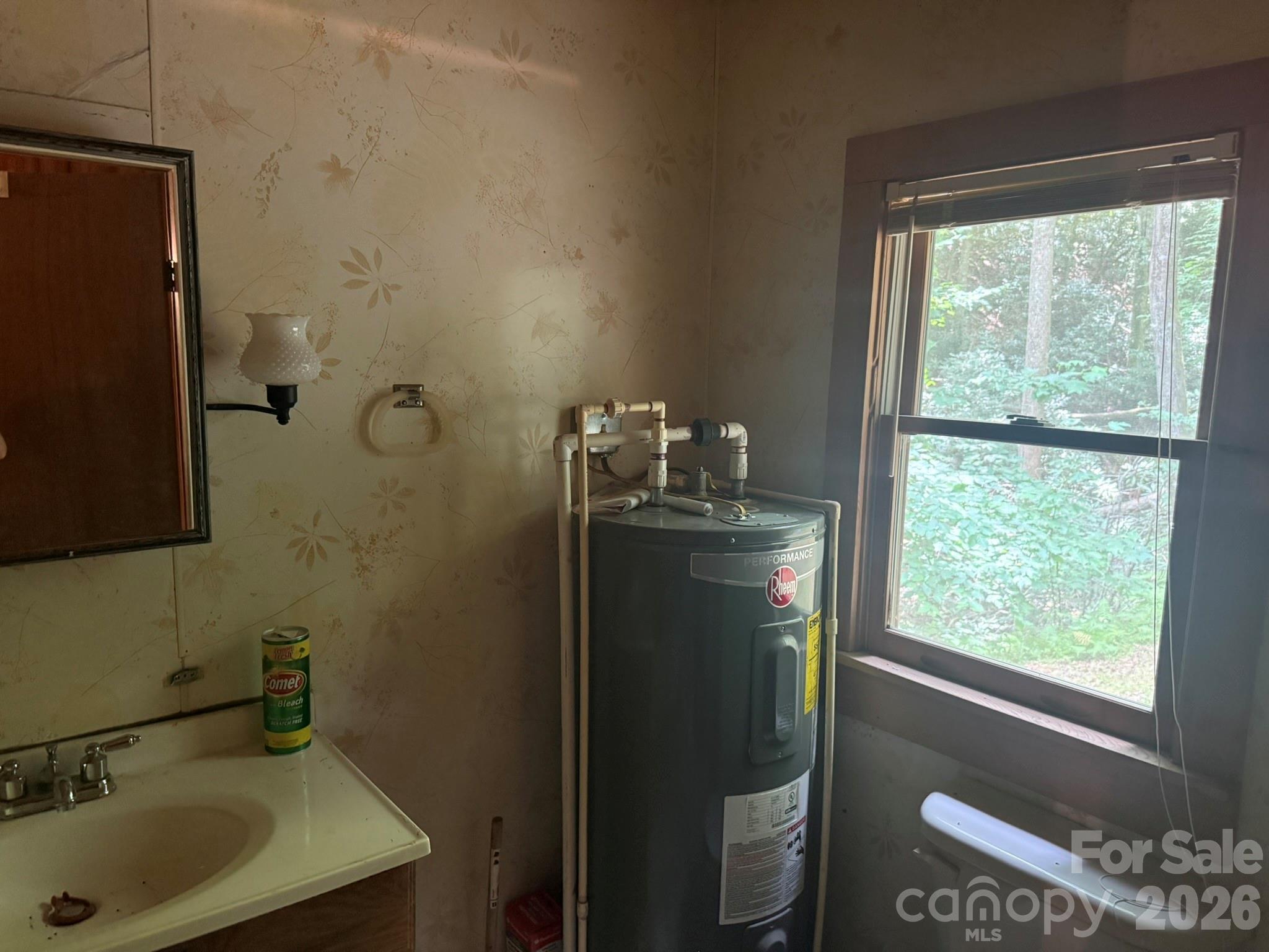 181 Lyman Lane — Rosman