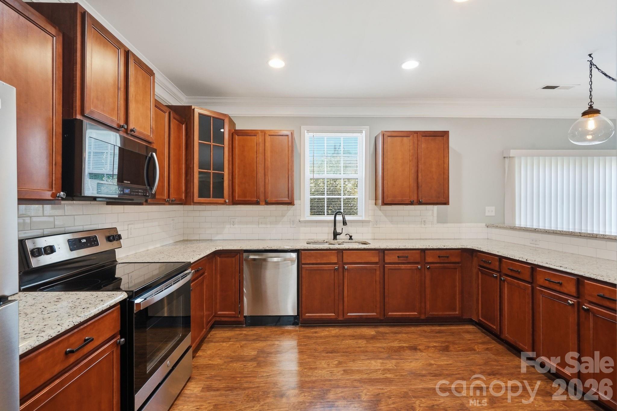 182 Wedge View Way — Statesville