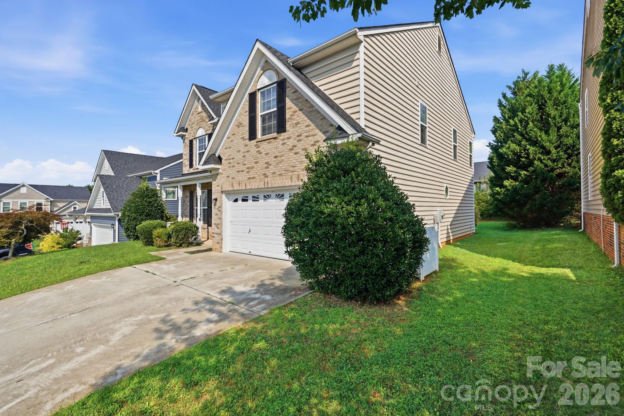 182 Wedge View Way — Statesville