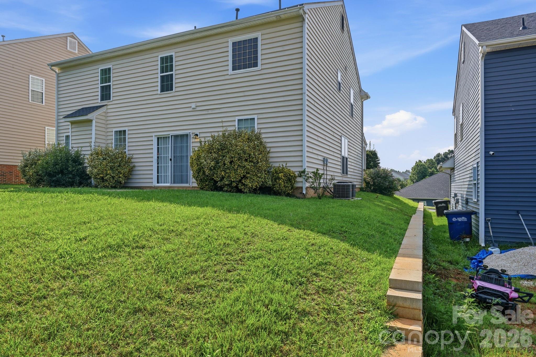 182 Wedge View Way — Statesville
