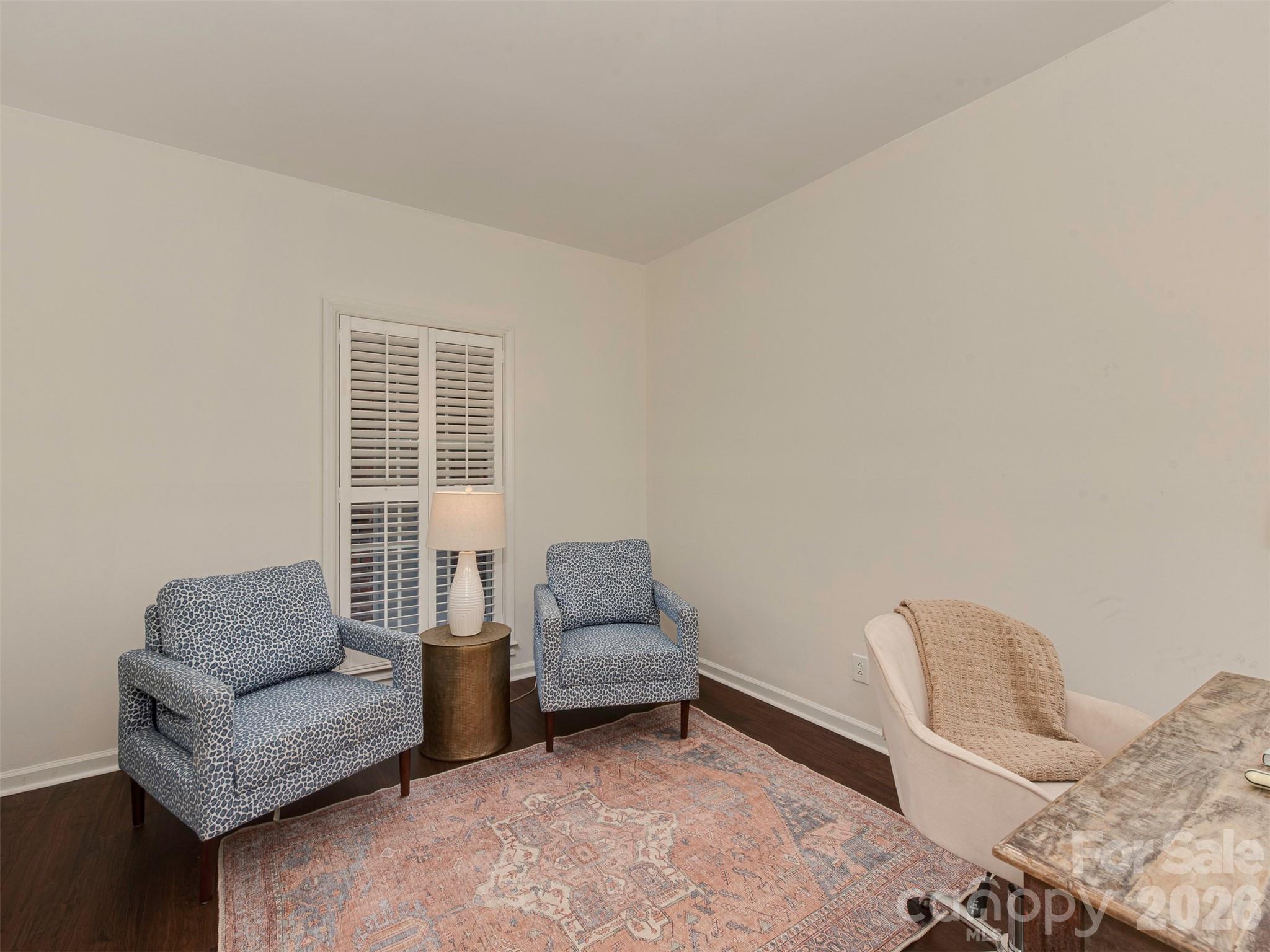 301 Queens Road #105 — Charlotte