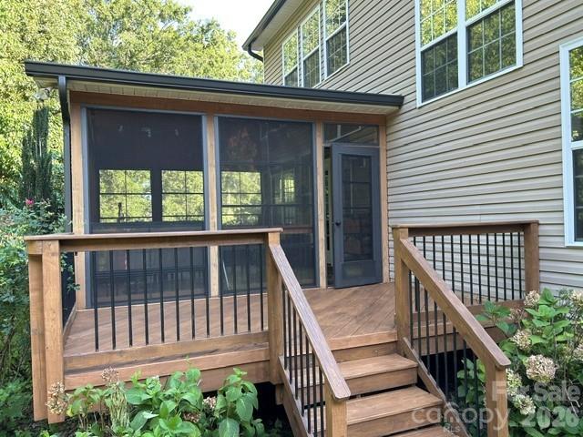 12103 Crescent Run Court — Charlotte