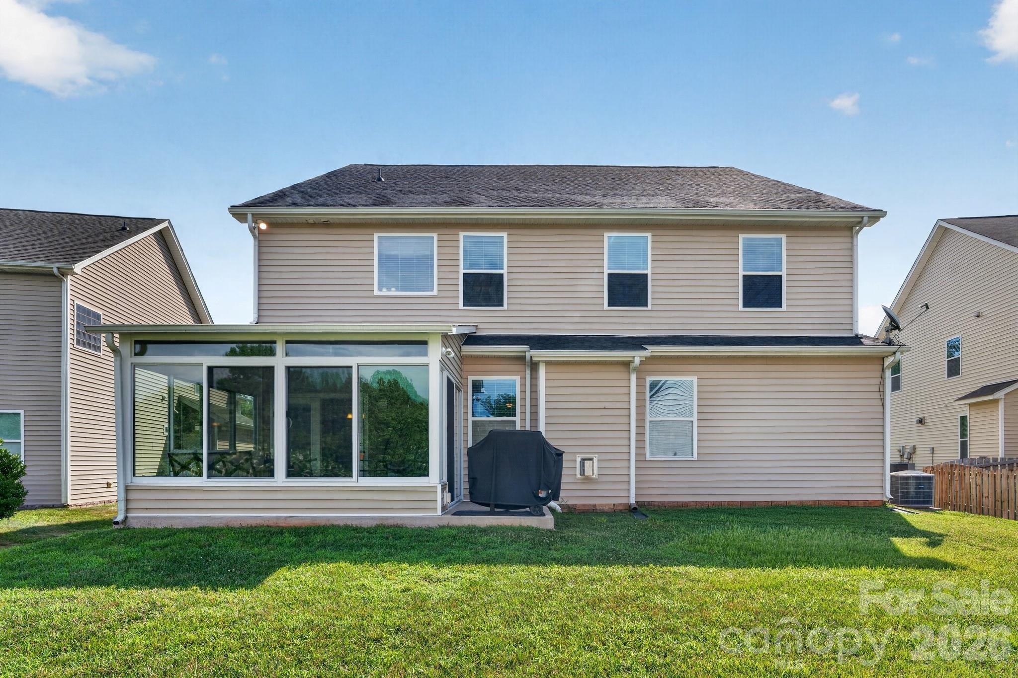 5909 Langwell Lane — Charlotte
