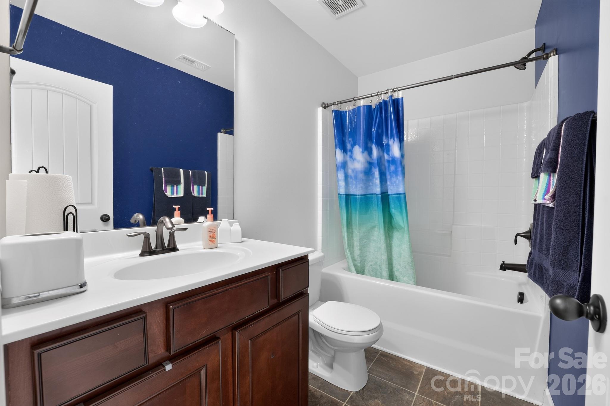 5909 Langwell Lane — Charlotte