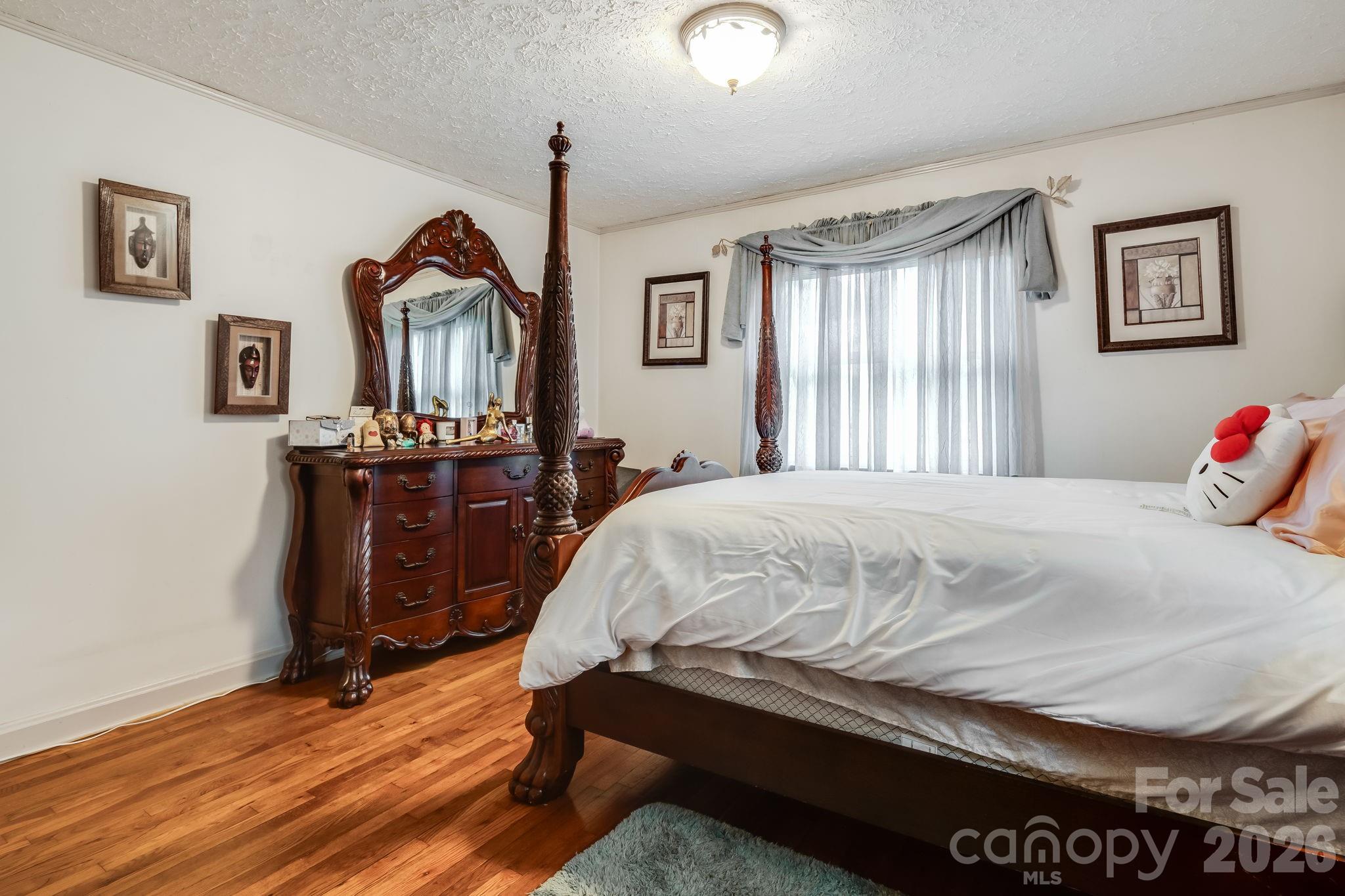 4 Brad Street — Asheville