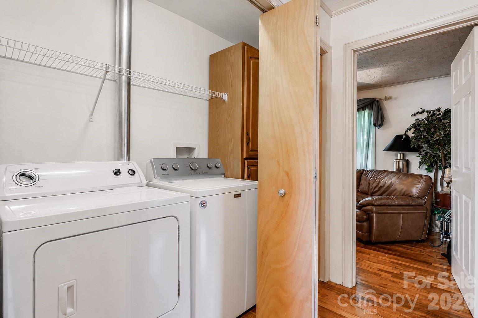 4 Brad Street — Asheville