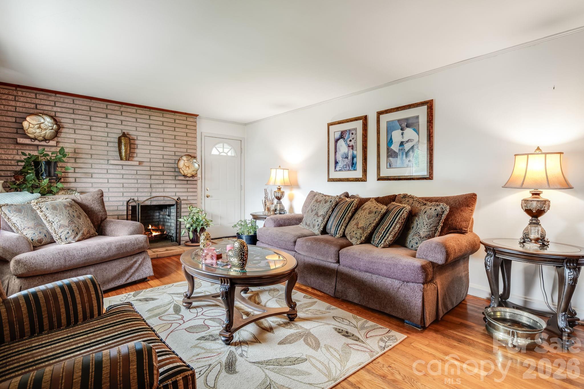 4 Brad Street — Asheville