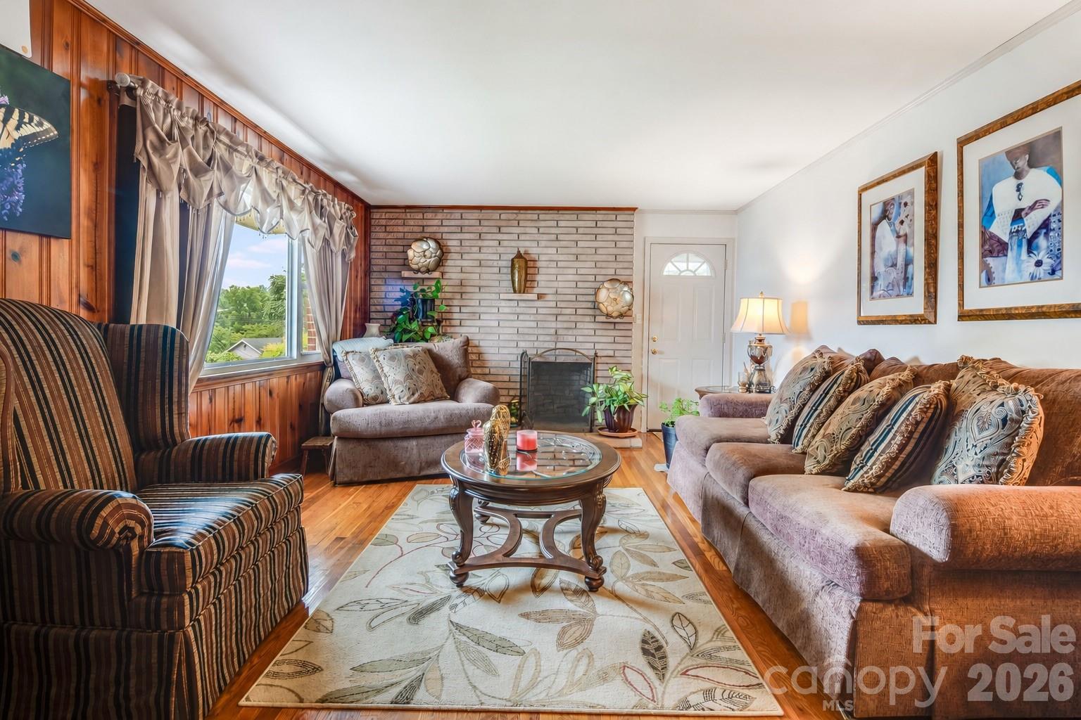 4 Brad Street — Asheville