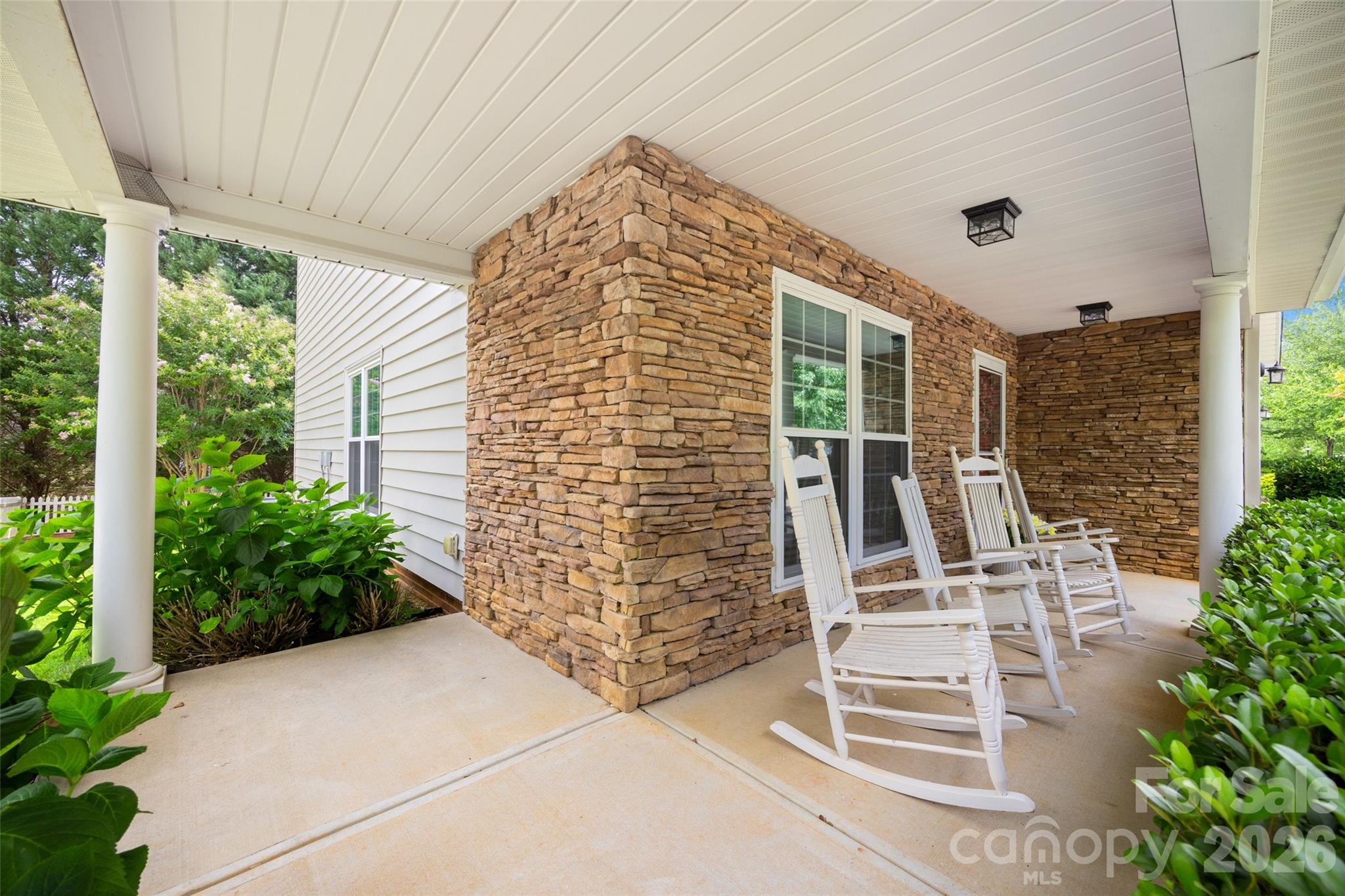 3339 Kingshire Way — Clover