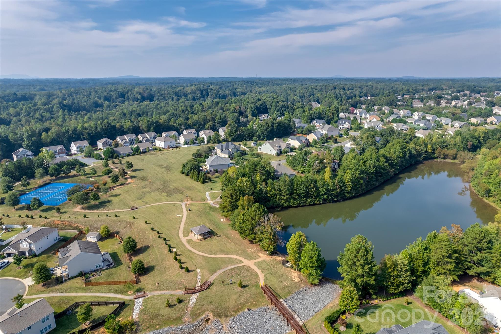 3339 Kingshire Way — Clover