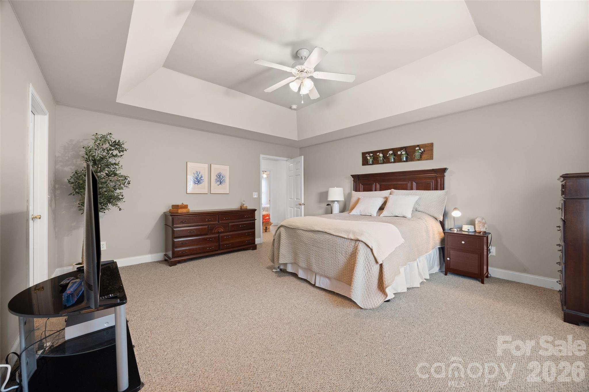3339 Kingshire Way — Clover