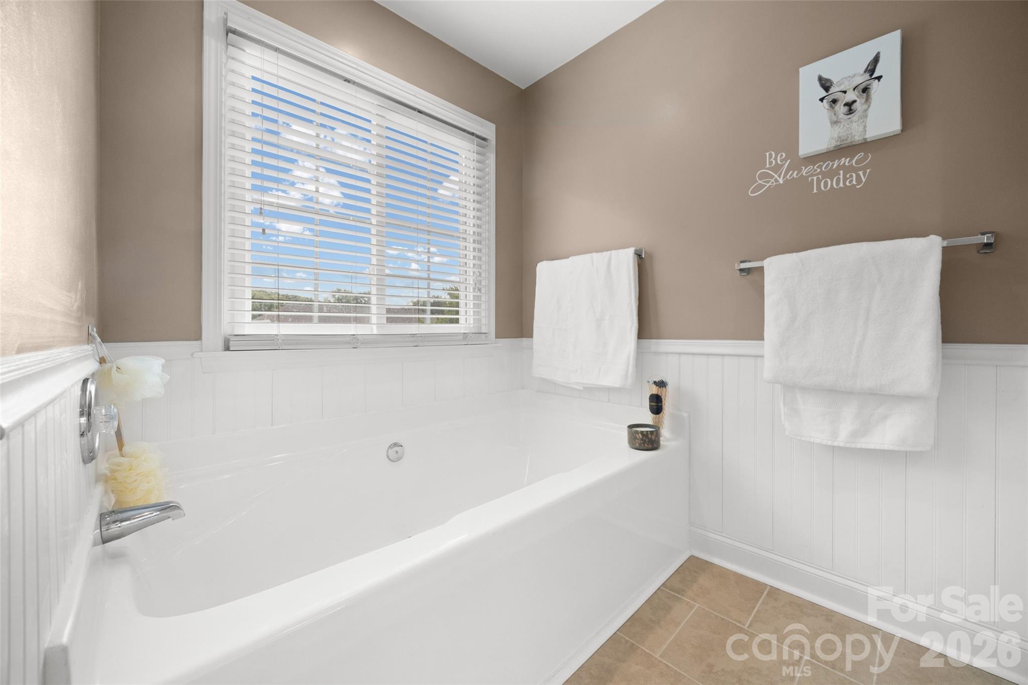 3339 Kingshire Way — Clover