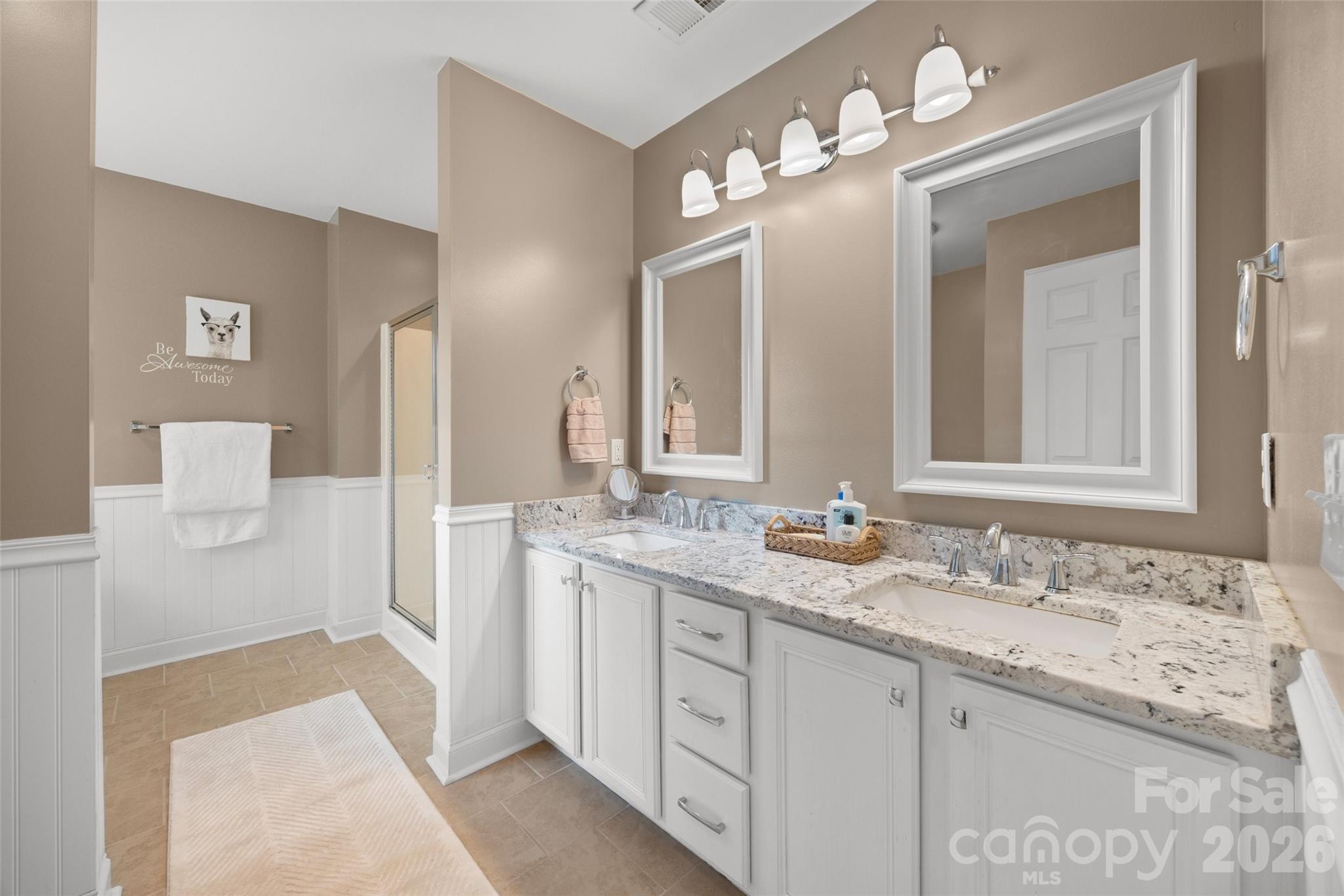 3339 Kingshire Way — Clover