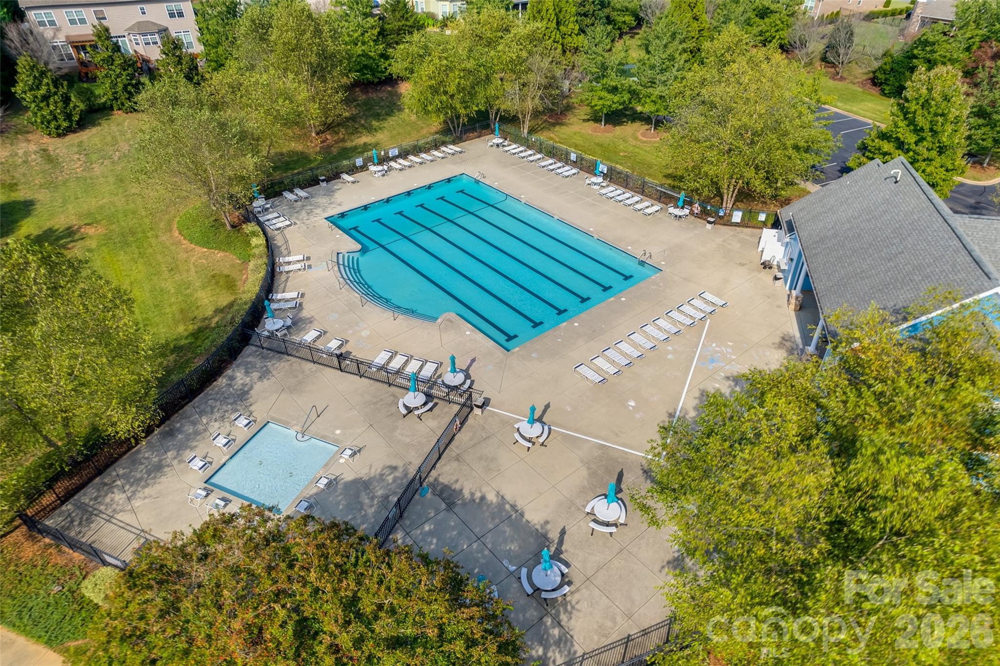 3339 Kingshire Way — Clover