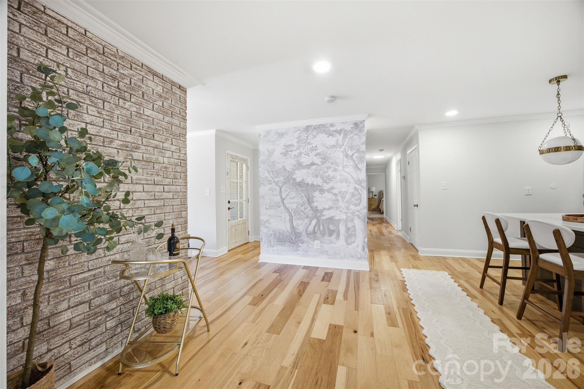 314 Dogwood Lane — Belmont