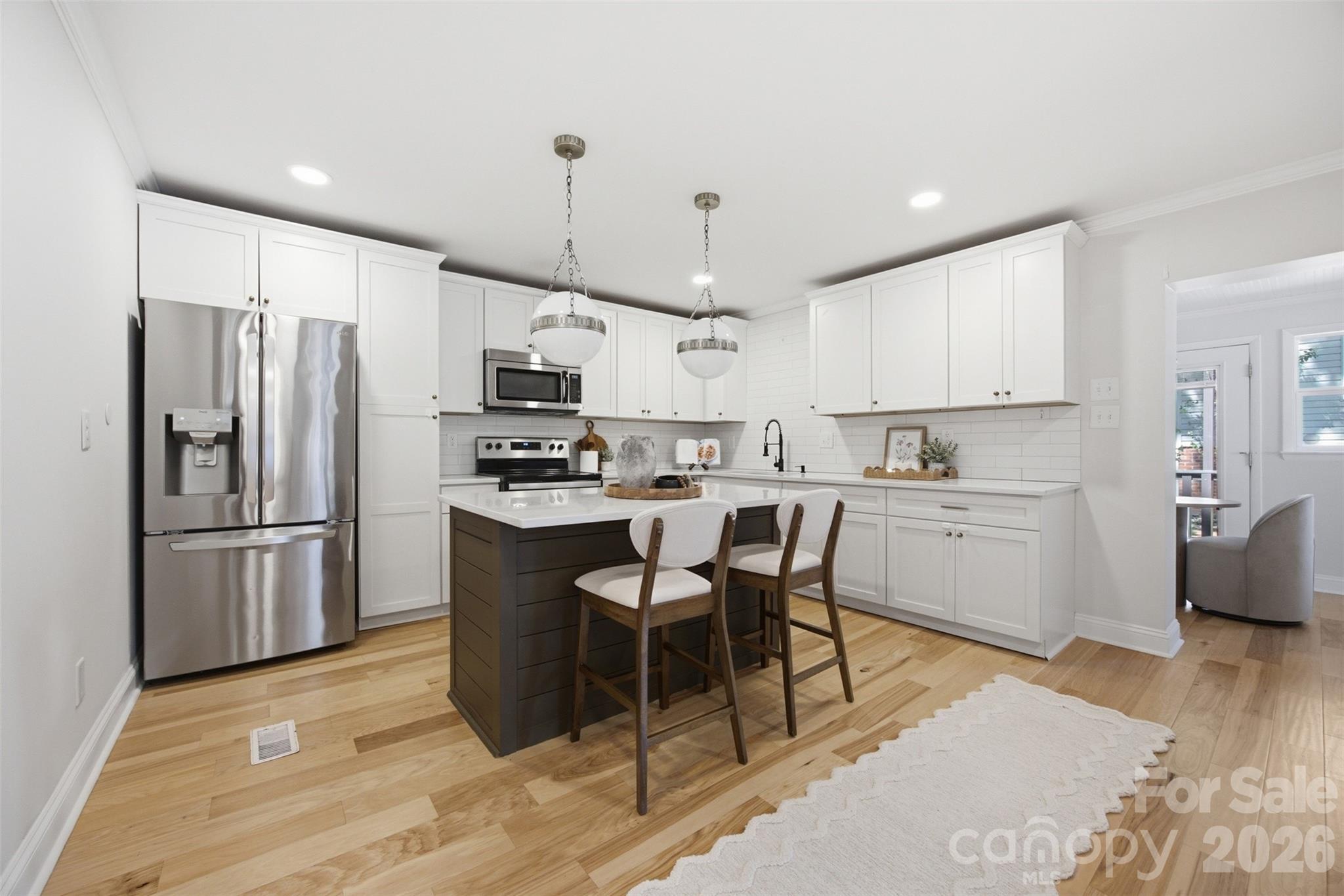 314 Dogwood Lane — Belmont