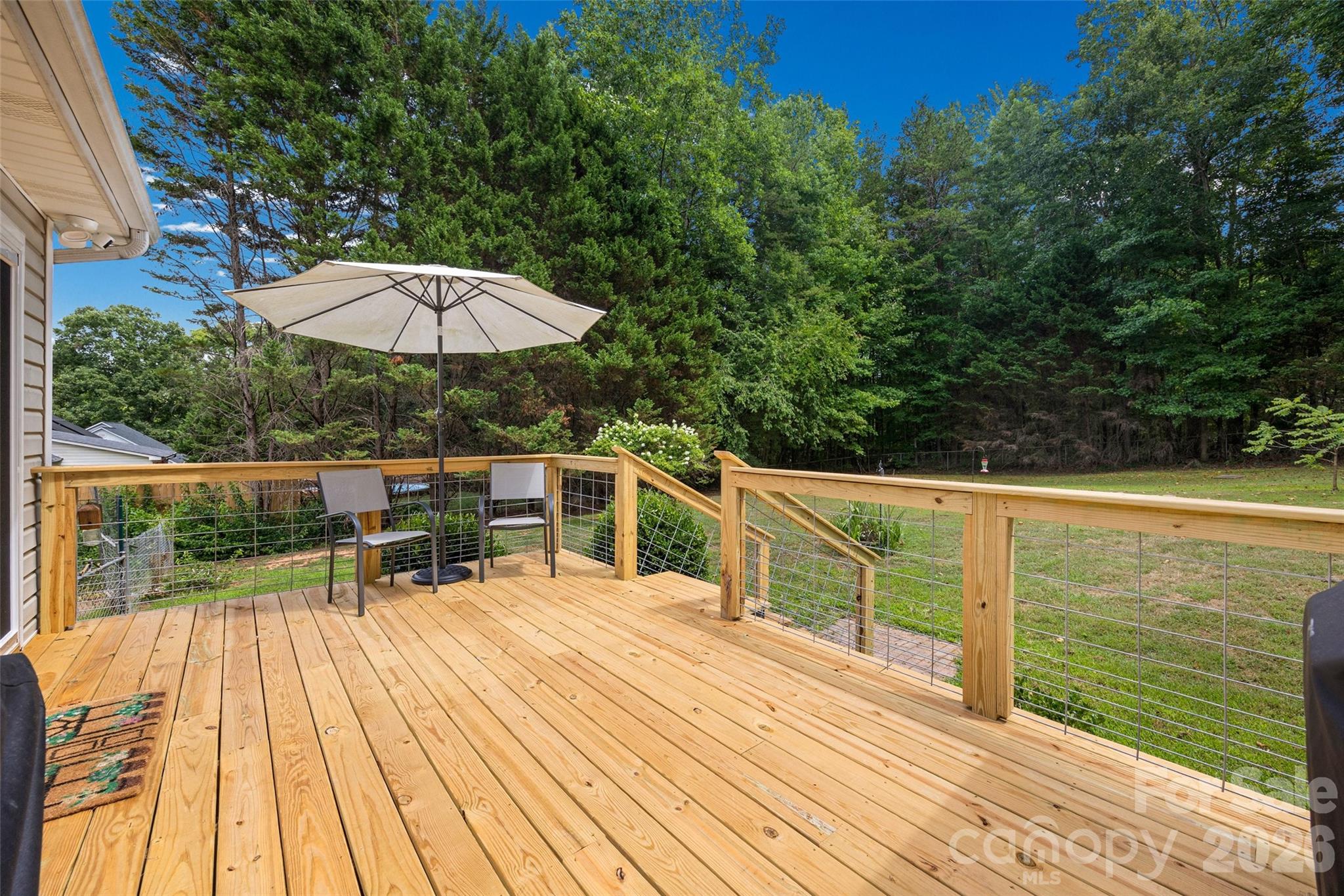 1208 Courtney Cove Court — Gastonia