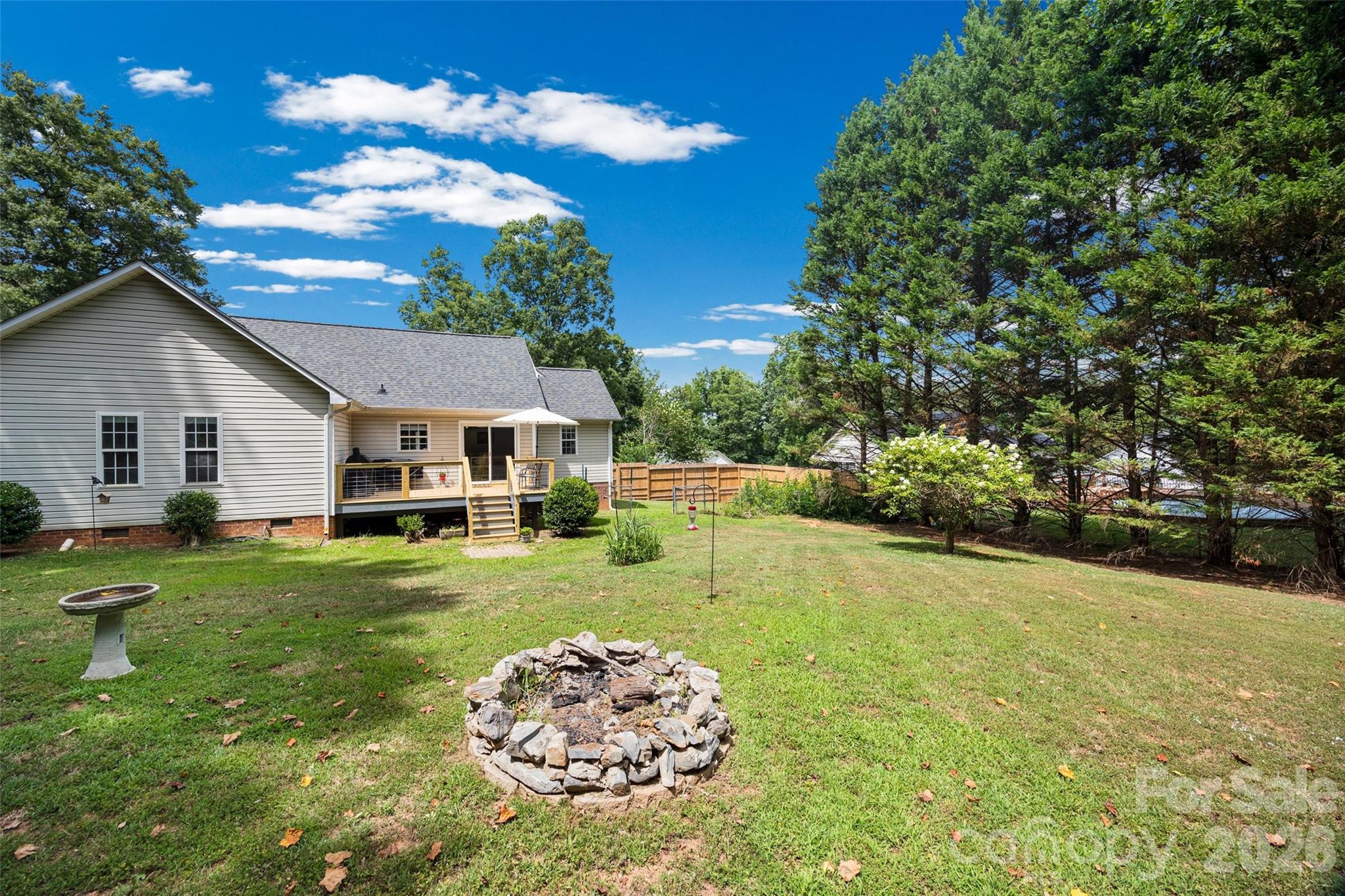 1208 Courtney Cove Court — Gastonia