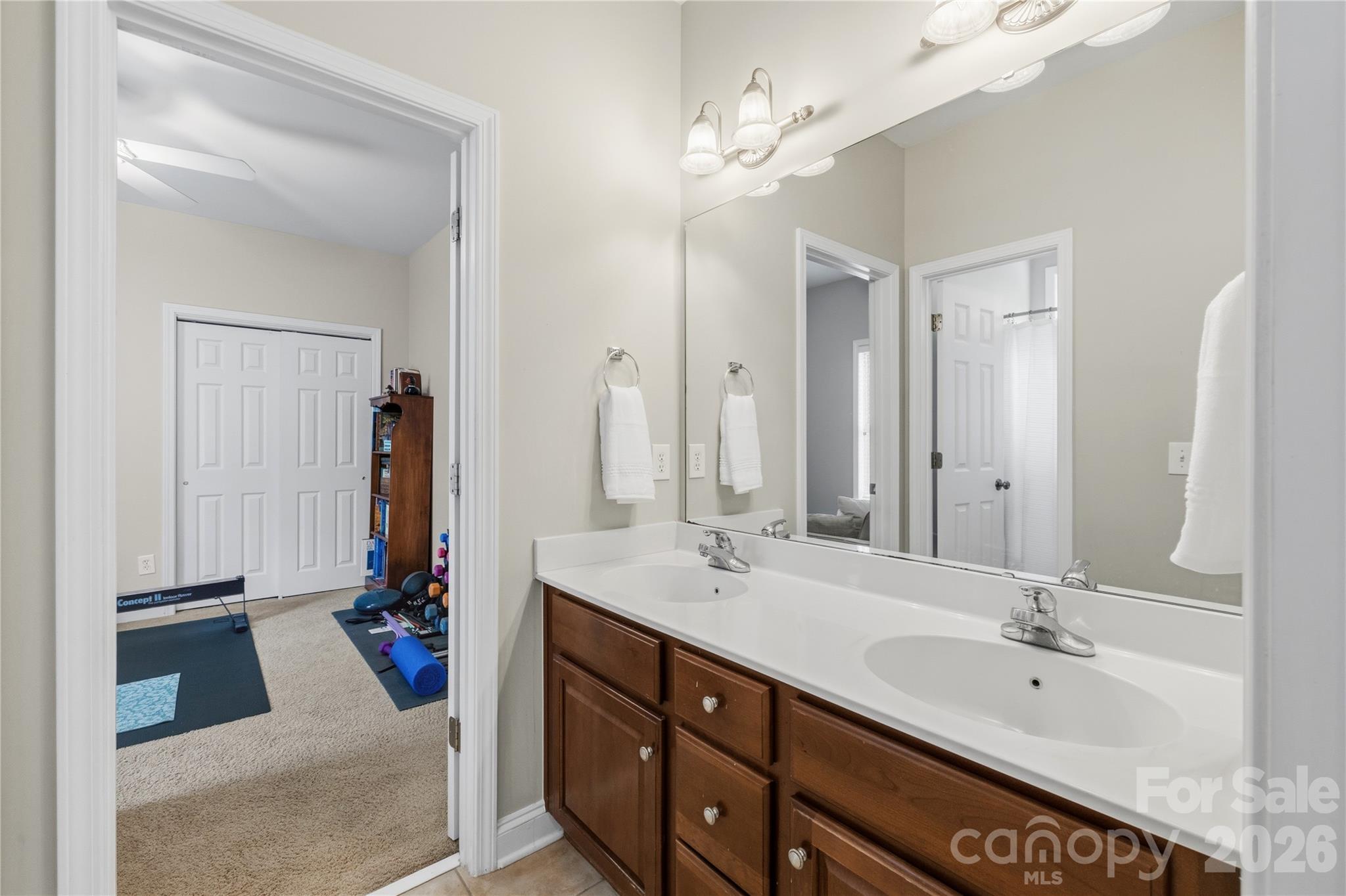 4361 Queensbury Drive — Harrisburg