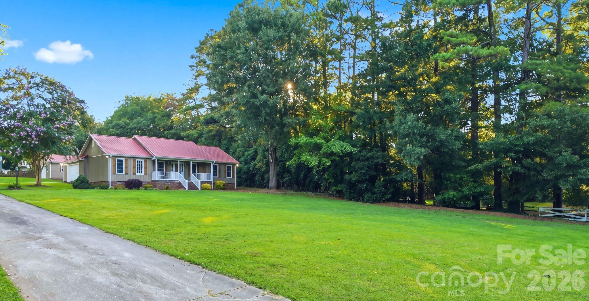 1905 Stokes Ferry Road — Salisbury