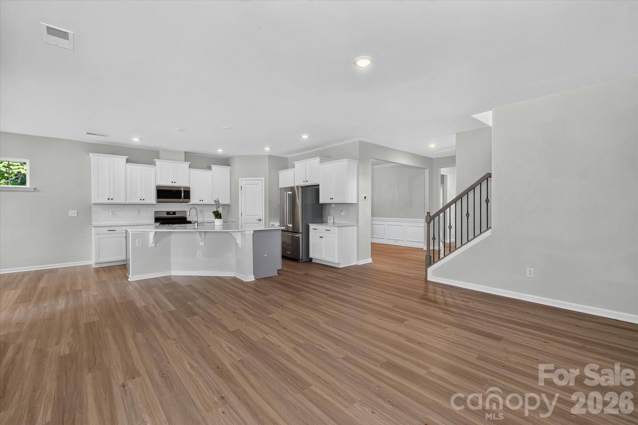 14016 Southbridge Forest Drive — Charlotte